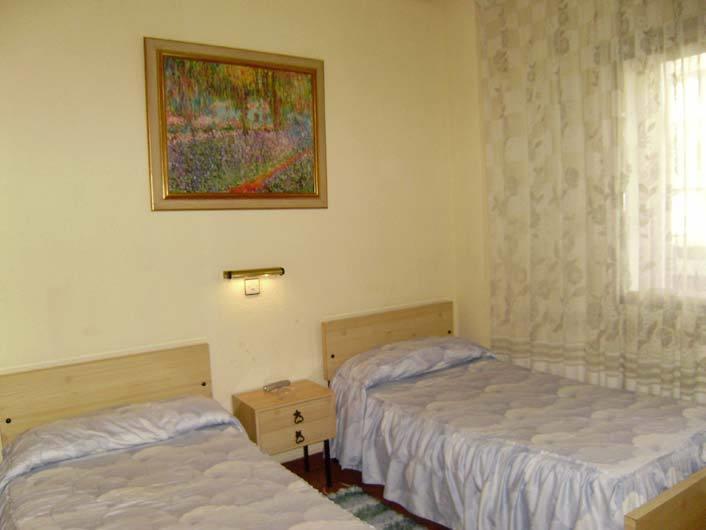 Hostal Suárez Madrid Camera foto